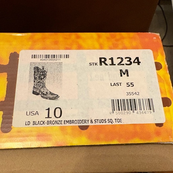 Corral NIB Women’s Cowboy boots size 10 - Picture 2 of 8